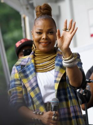 jj_JanetJacksonHarlemWeek_20182.jpg