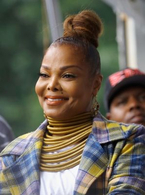 jj_JanetJacksonHarlemWeek_20186.jpg