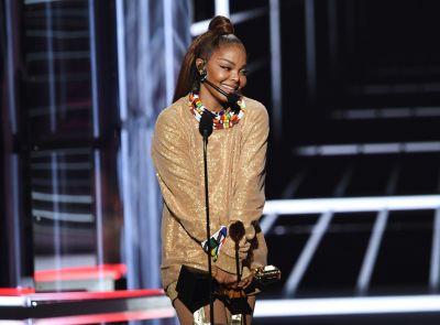 jj_2018BBMAS_BillboardAwards_HQ_JanetJackson_IconAward_4.jpg
