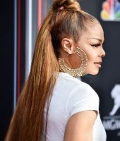 jj_2018BBMAS_BillboardAwards_HQ_JanetJackson14.jpg