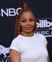 jj_2018BBMAS_BillboardAwards_HQ_JanetJackson24.jpg