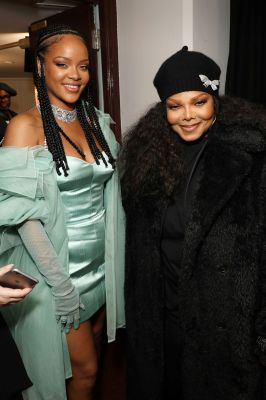 00-rihanna-janet-together2.jpg