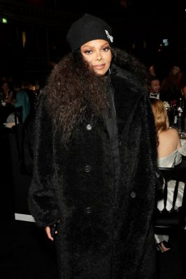jj_JanetFashionAwards_London_2019_4.jpg