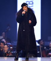 jj_JanetFashionAwards_London_2019_5.jpg