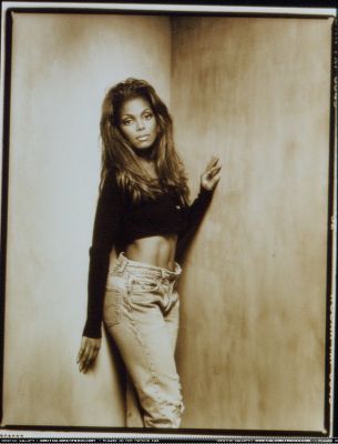 jj_YuriElizondoSET2_5.jpg