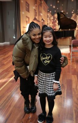 JanetJackson-653x1024.jpg