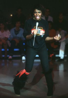 1982_AmericanBandstand_07.jpg