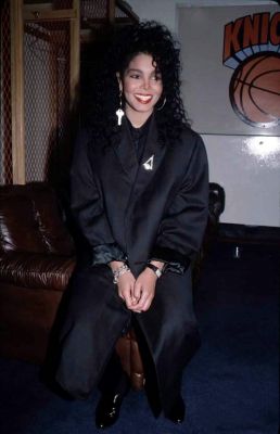 1987_NYC_Control_backstage_016.jpg