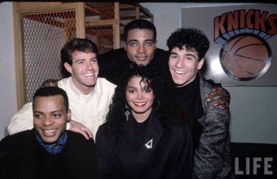 1987_NYC_Control_backstage_017.jpg