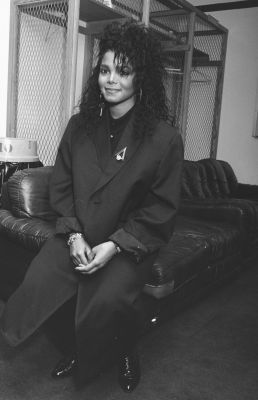 1987_NYC_Control_backstage_08.jpg