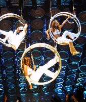 2001_MTVicon_live_036.jpg