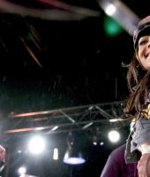 jj_MuchMoreMusic04_15.jpg