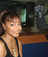 2006_CapitalFMShow_03.jpg
