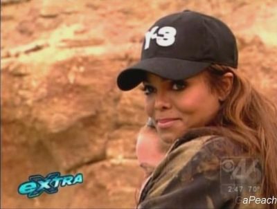 jj_Janet_Extra_Bahamas_1.jpg