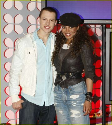 janet-jackson-dance-on-sunset-09.jpg