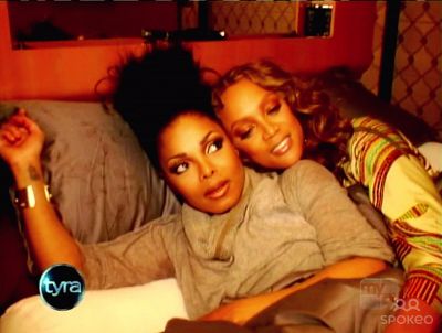 jj_Janet_Tyra_RockWitchuTourSpecial_2008_7.jpg