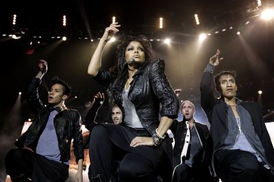 jj_JingleBellBall_23.jpg