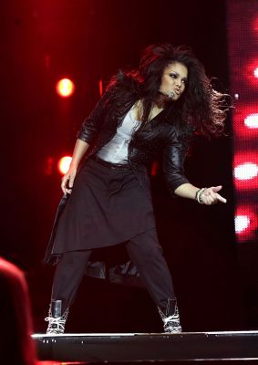 jj_JingleBellBall_6.jpg