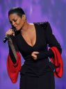 jj_JANET_AmericanIdol2010_3.jpg