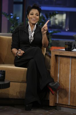 jj_JANET_JayLeno_nov2010_14.jpg