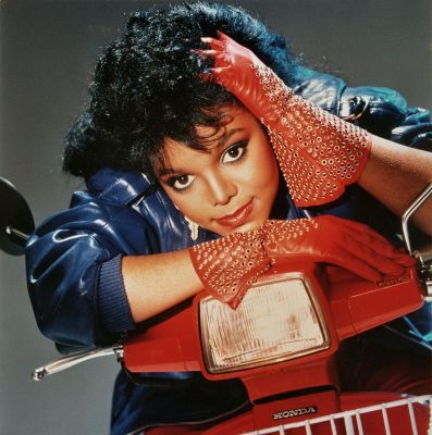 janet_DreamStreetPromo_5.jpg