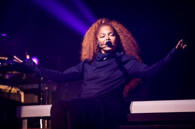 jj_MontreuxFestival2019_5.jpeg