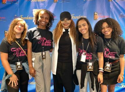 JANET_TomJoyner_021.jpg