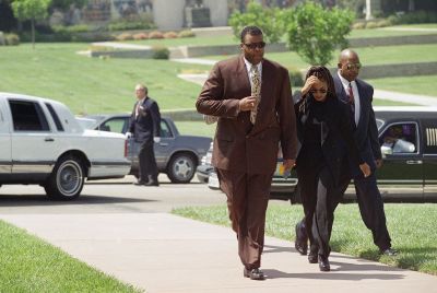 1994_-_Arriving_at_Dolores_Jackson_28Tito_s_ex-wife29_Funeral_Service.jpg