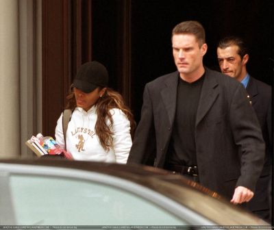 Leaving_Hotel_April_01_2001.jpg