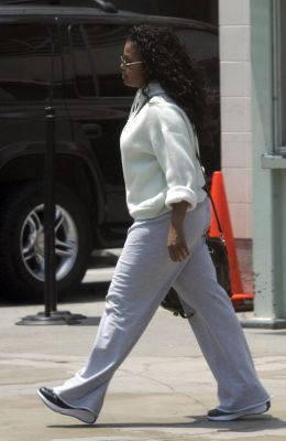 JanetLatoyaRest_001.jpg