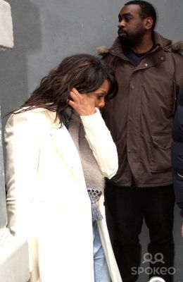Leaving_MTV_Studios_Mar_11_2004_28129.jpg