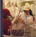 With_Latoya_Shopping_At_A_Room_With_A_View_Nov_29_2005_28229.jpg