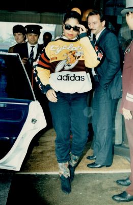 1986_-_Out_in_Canada_28Sep_1029.jpg