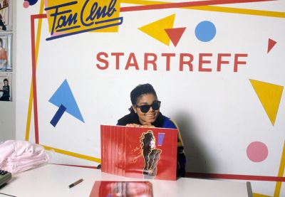 Janet_Jackson_on_November_12th2C_1986_in_Munchen__Munich_.jpg