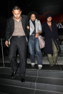 janet_ktsyresthollywood_0903.jpg