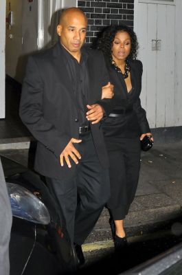 Janet2BJackson2BJanet2BJackson2BLeaves2BBAFTA2BParty2B4hT6_3kiruhx.jpg