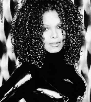 janet_TVR_EllenVonUnwerth_SET4_5.jpg
