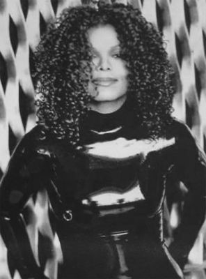 jj_EllenVonUnwerth_TVR_41.jpg