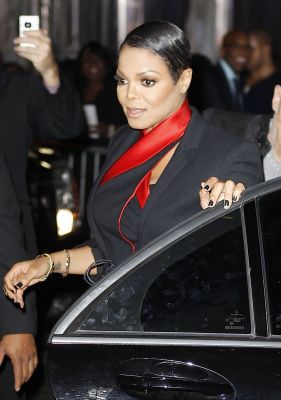 FFN_Jackson_Janet_CJNY_102510jpg_5949712.jpg