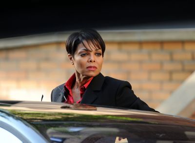 jj_ForColoredGirlsMovieSet_0117.jpg