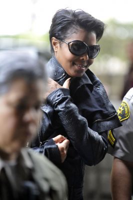 2011_DrMurrayHearing_jan11_1.jpg