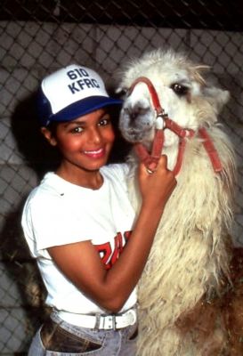 jj_JanetLatoya_Hayvenhurst_8.jpg