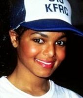 jj_JanetLatoya_Hayvenhurst_1.jpg