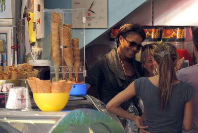 jj_IceCreamCannes_2011_4.jpg
