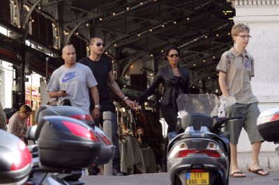 jj_OutCannes2011_12.jpg
