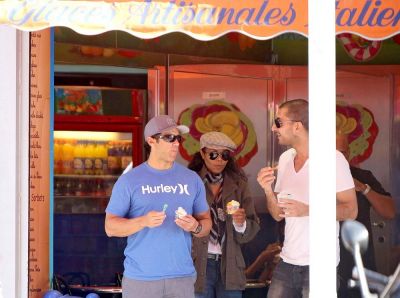 JJW_iceCreamCannes_12_4.jpg