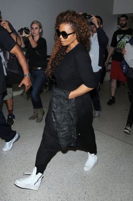 jj_June15_2015_LAXairport_002.jpg
