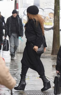janet_hermesparis16__28229.jpg