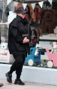 jj_ShopAtBlueAlmondsLondonMay4_2.jpg