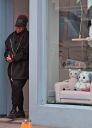 jj_ShopAtBlueAlmondsLondonMay4_4.jpg